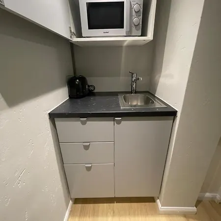 Suesses Kleines Und Zentrales Apartment Fuer Zwei Personen Mitten In Hambourg Extérieur photo