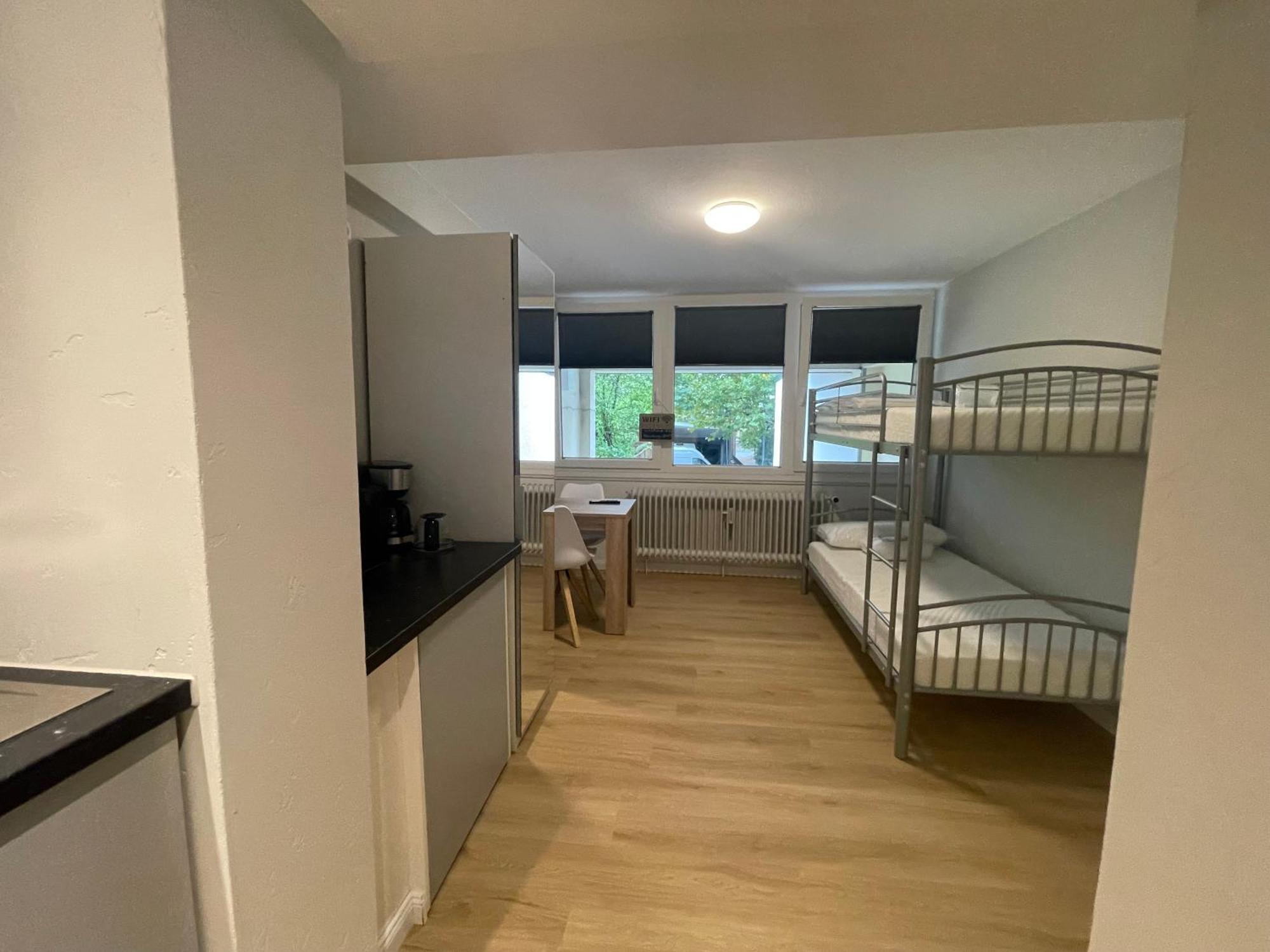 Suesses Kleines Und Zentrales Fuer Zwei Personen Mitten In Appartement