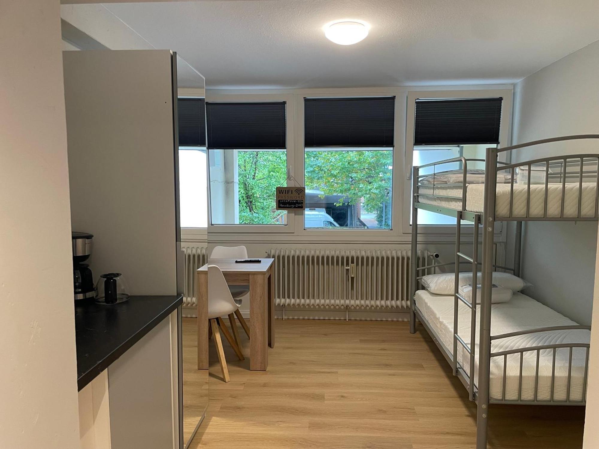 Suesses Kleines Und Zentrales Fuer Zwei Personen Mitten In Appartement